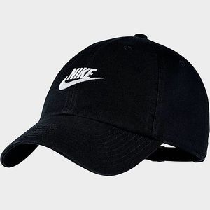 Black Nike hat ✔️